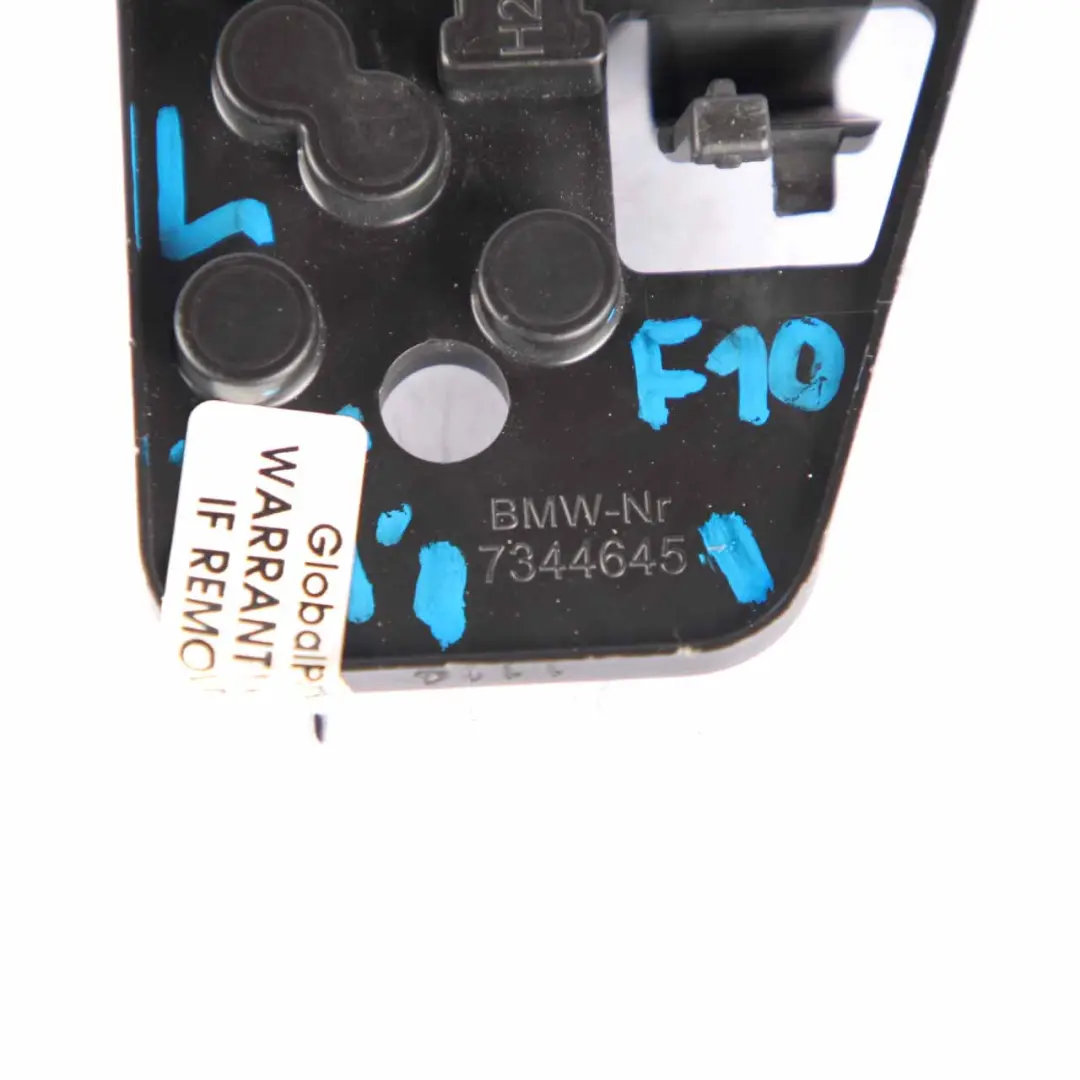 Wkład Żarówek Tył Lewy Gniazdo Lampy do BMW F10 M5 o numerze 7344645 BMW F10 M5 Wkład Żarówek Tył Lewy Gniazdo Lampy - SKU 7344645 - Numer Części 7344645