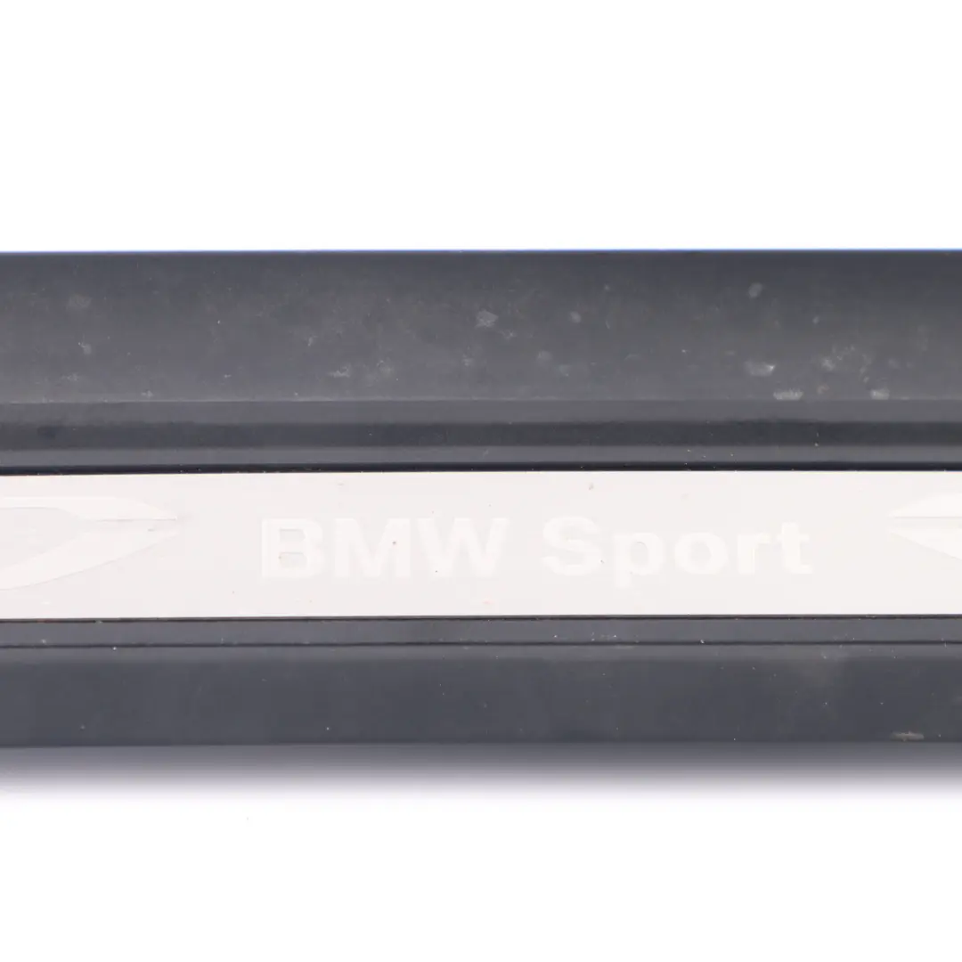Porta d'ingresso Striscia copertura sinistra destra Sport per BMW F33 Cabrio con numero di parte 7345110 BMW F33 Cabrio Porta d'ingresso Striscia copertura sinistra destra Sport - SKU 7345110 - Numero di parte 7345110