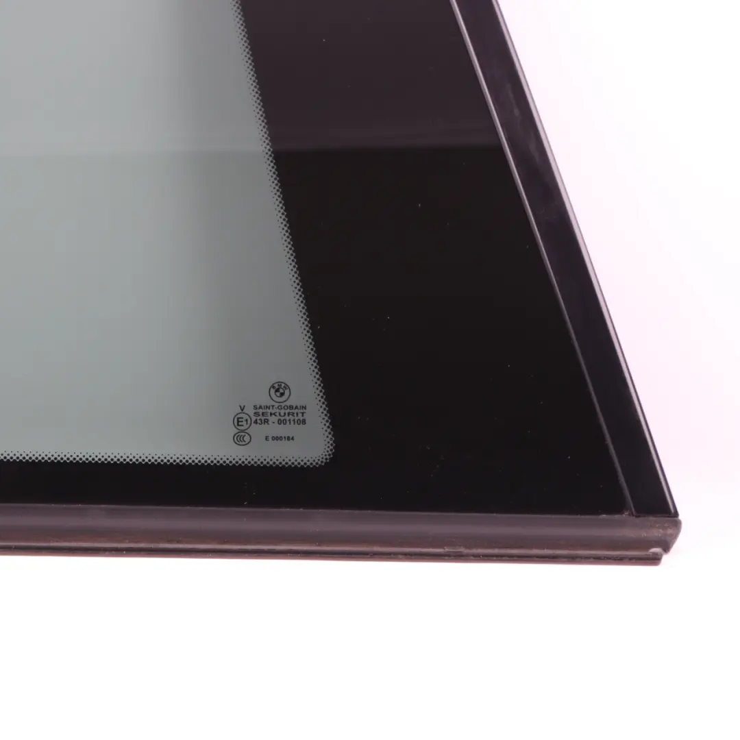 Cristal Coupe Trasero Derecho Lado Cuarto Tintado AS3 para BMW F22 con número de pieza 7345574 BMW F22 Cristal Coupe Trasero Derecho Lado Cuarto Tintado AS3 - SKU 7345574 - Número de pieza 7345574