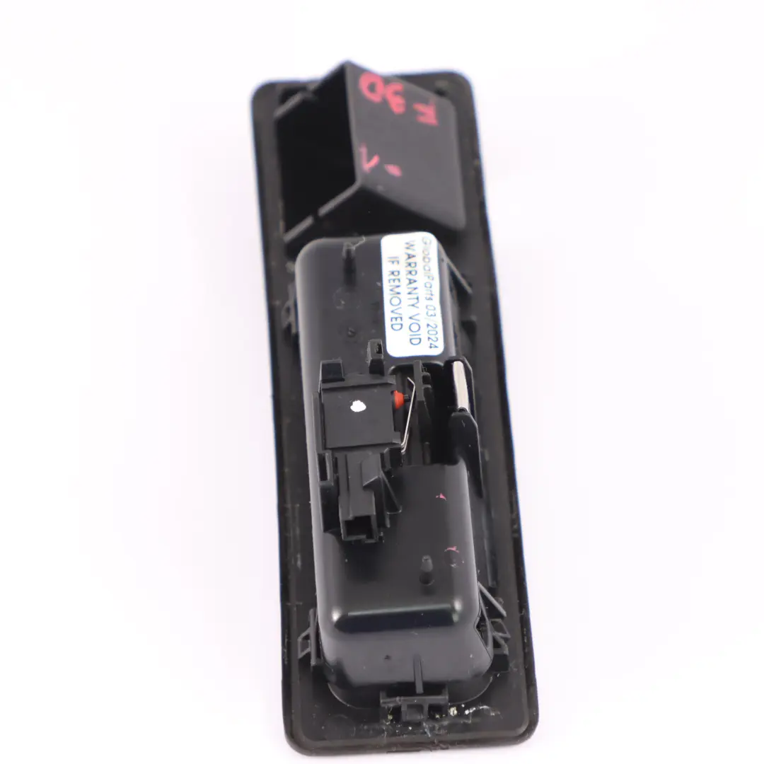BMW F22 F30 LCI X3 F25 Kofferraumklappe Heckklappengriff Druckknopf 7345700 - SKU 7345700-1 - Teilenummer 7463163