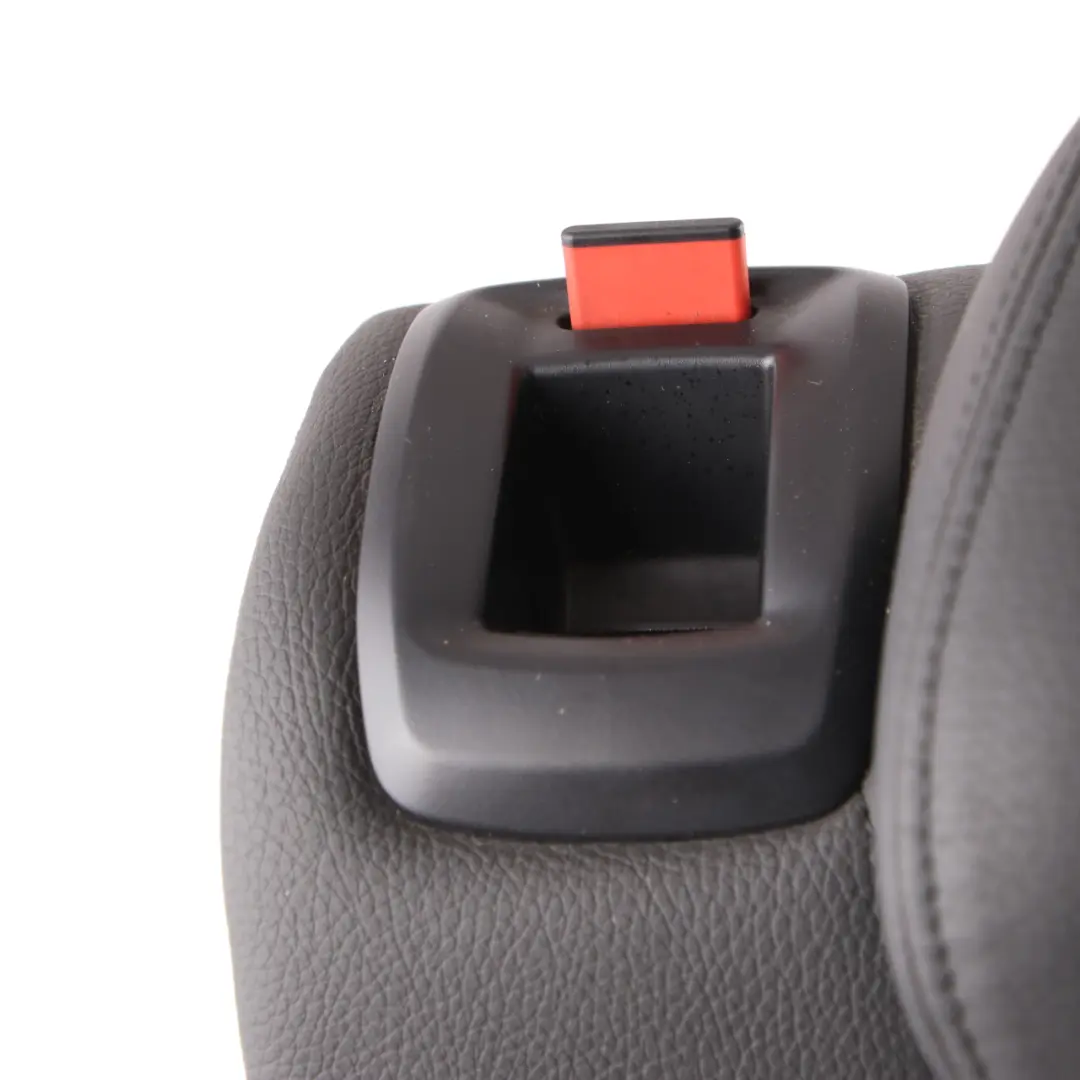 Respaldo Asiento Trasero Derecho Revestimiento Cuero Negro Dakota para BMW F36 con número de pieza 7345772 BMW F36 Respaldo Asiento Trasero Derecho Revestimiento Cuero Negro Dakota - SKU 7345772 - Número de pieza 7345772