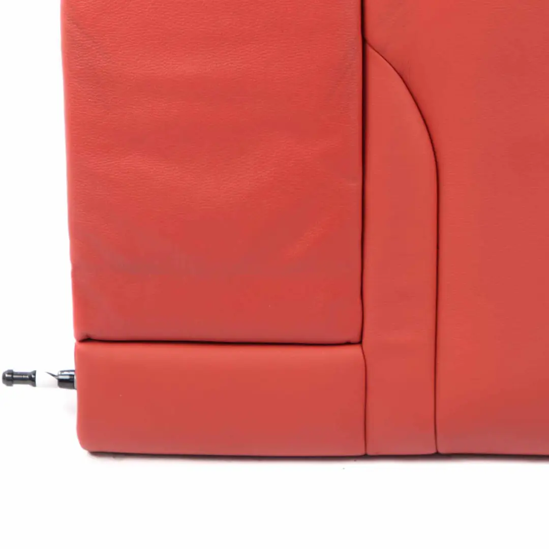 Respaldo Asiento Trasero Izquierdo Revestimiento Cuero Rojo Coral Dakota para BMW F36 con número de pieza 7345822 BMW F36 Respaldo Asiento Trasero Izquierdo Revestimiento Cuero Rojo Coral Dakota - SKU 7345822 - Número de pieza 7345822