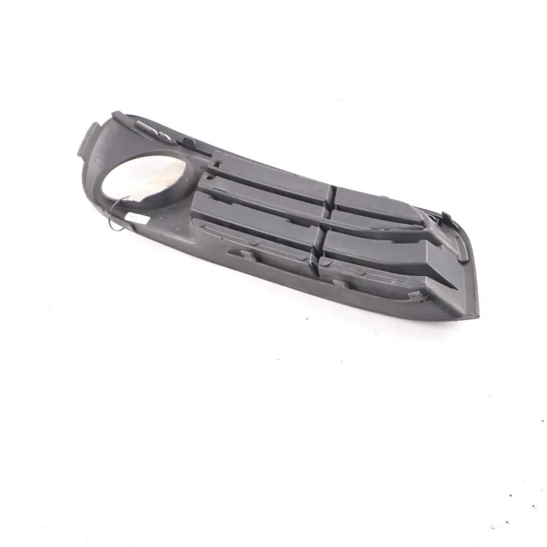 Front Left N/S Air Intake Grille Bumper to BMW F10 F11 LCI with Part number 7346505 BMW F10 F11 LCI Front Left N/S Air Intake Grille Bumper - SKU 7346505 - Part number 7346505