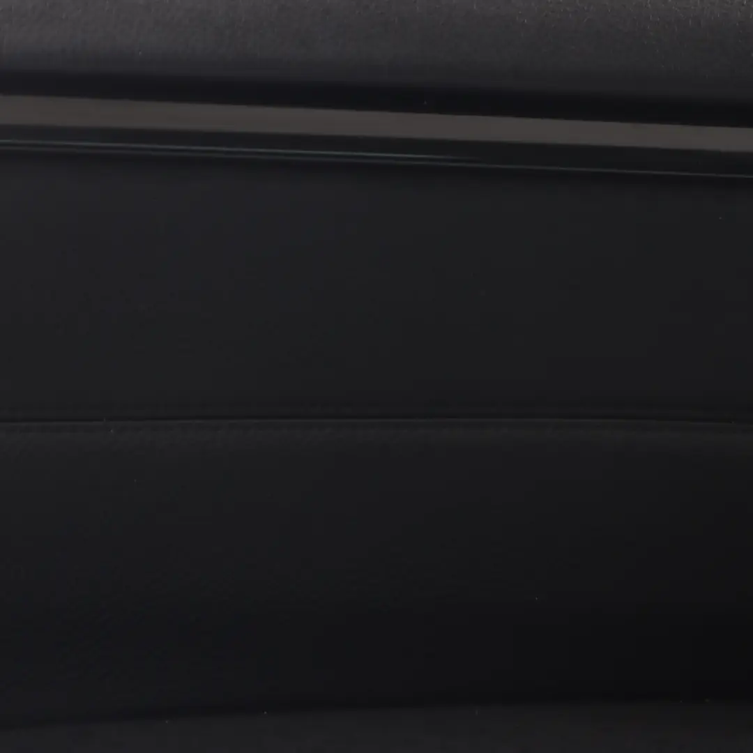 Scheda Porta Anteriore Sinistra Fodera Rivestimento Pelle Nera per BMW F36 LCI con numero di parte 7347161 BMW F36 LCI Scheda Porta Anteriore Sinistra Fodera Rivestimento Pelle Nera - SKU 7347161-1 - Numero di parte 7347161