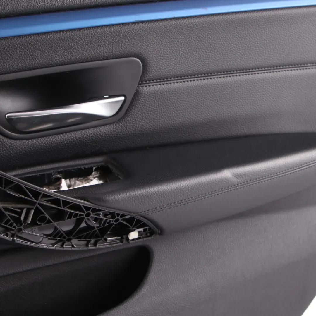 Karta Panel Boczek Drzwi Prawy Przód Skóra Czarna Niebieska Listwa do BMW F36 o numerze 7347162 BMW F36 Karta Panel Boczek Drzwi Prawy Przód Skóra Czarna Niebieska Listwa - SKU 7347162 - Numer Części 7347162