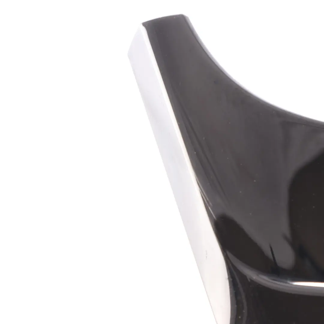 Duct Side Panel Front Right O/S Wing Fender Grille Trim to BMW G11 Air with Part number 7347378 BMW G11 Air Duct Side Panel Front Right O/S Wing Fender Grille Trim - SKU 7347378 - Part number 7347378