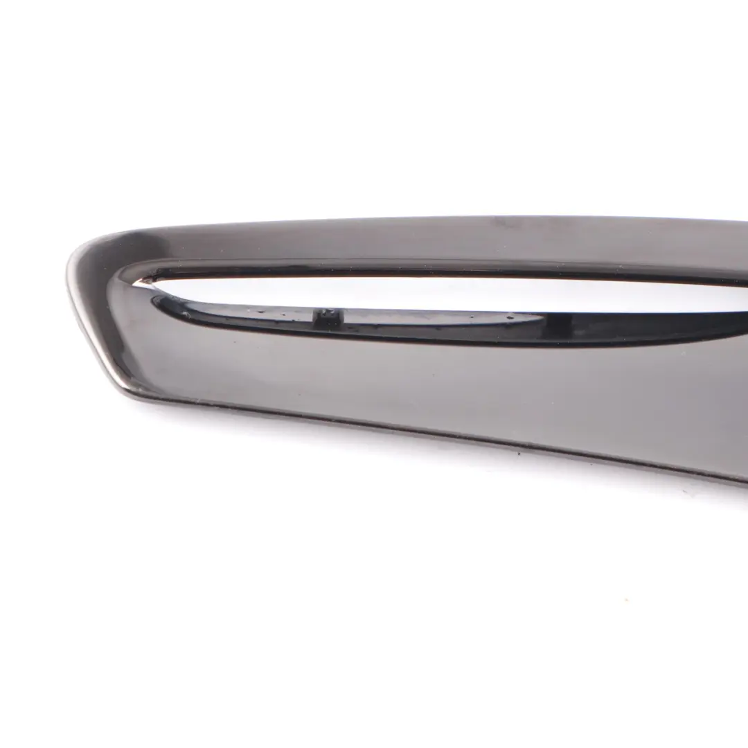 Duct Side Panel Front Right O/S Wing Fender Grille Trim to BMW G11 Air with Part number 7347378 BMW G11 Air Duct Side Panel Front Right O/S Wing Fender Grille Trim - SKU 7347378 - Part number 7347378