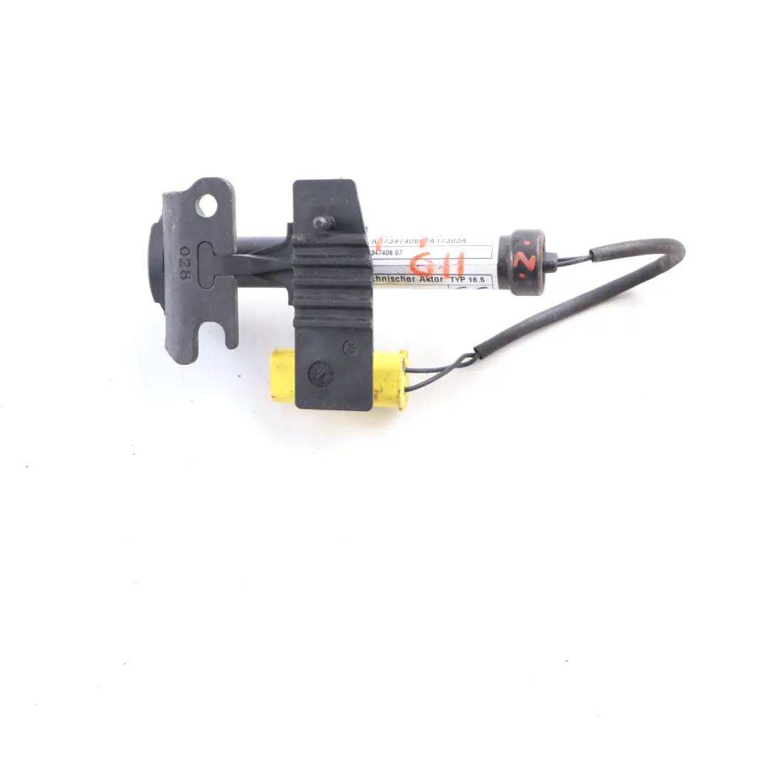 Bonnet Actuator BMW G11 G12 G15 Hood Right O/S Pedestrian Protection to with Part number 7347406 Bonnet Actuator BMW G11 G12 G15 Hood Right O/S Pedestrian Protection - SKU 7347406 - Part number 7347406