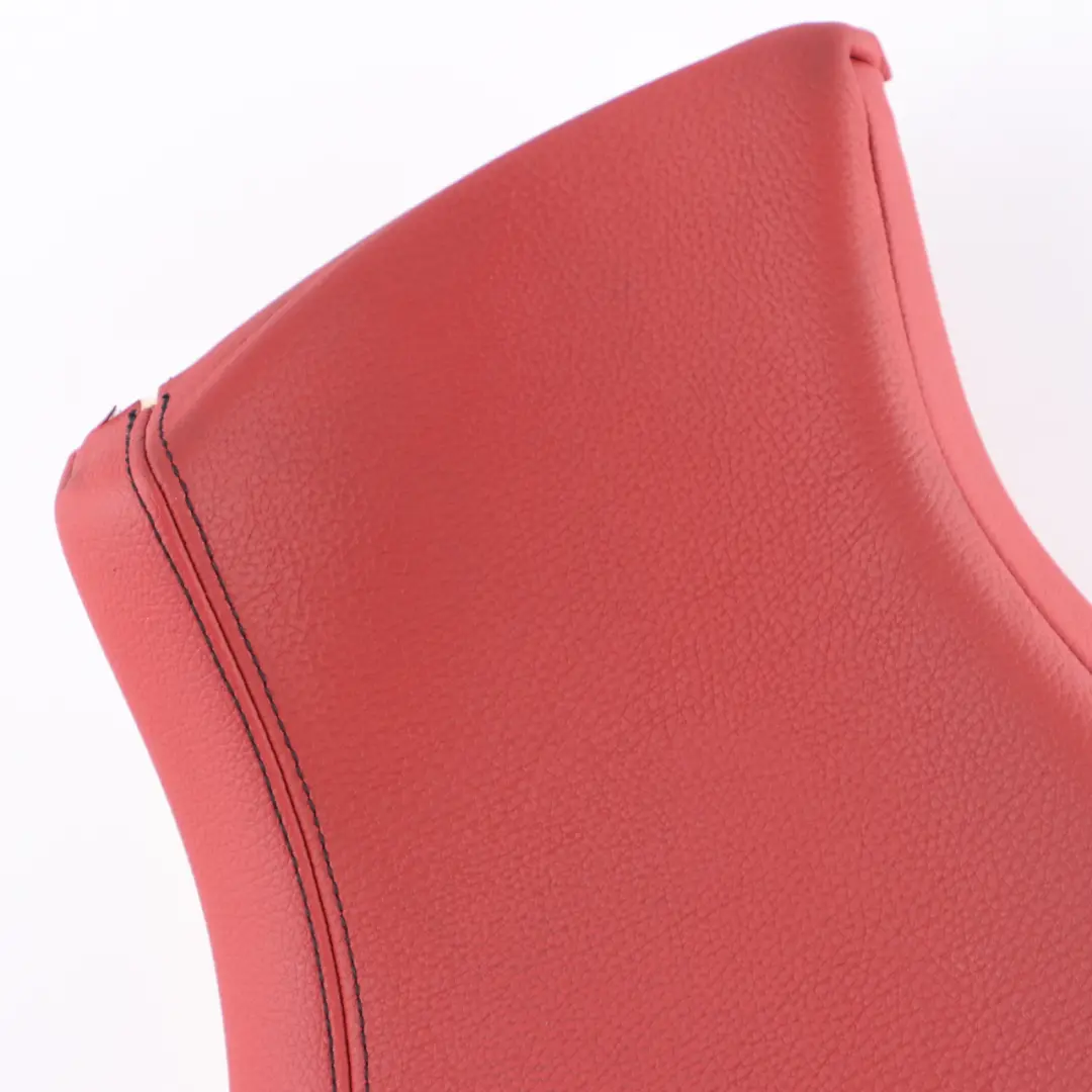 Asiento Trasero Cubierta Lateral Acabado Banco Derecho Cuero Rojo para BMW F36 con número de pieza 7347533 BMW F36 Asiento Trasero Cubierta Lateral Acabado Banco Derecho Cuero Rojo - SKU 7347533 - Número de pieza 7347533