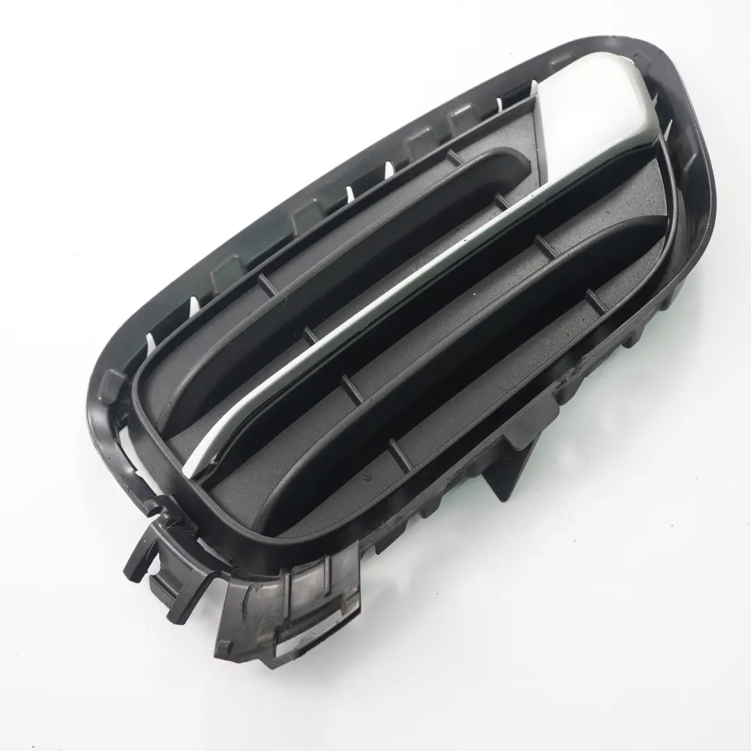 X-Line Paraurti anteriore Griglia Copertura Trim Destra per BMW X3 F25 con numero di parte 7347946 BMW X3 F25 X-Line Paraurti anteriore Griglia Copertura Trim Destra - SKU 7347946 - Numero di parte 7347946