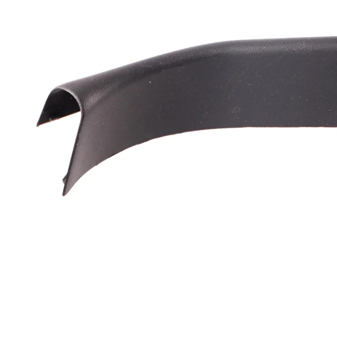 Embellecedor Maletero Ventana Superior Derecha Negro para Mini Clubman F54 con número de pieza 7348830 Mini Clubman F54 Embellecedor Maletero Ventana Superior Derecha Negro - SKU 7348830 - Número de pieza 7348830