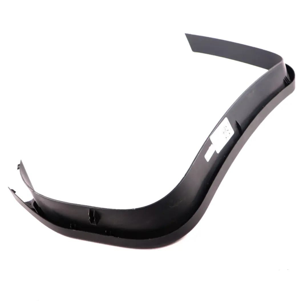 Embellecedor Maletero Ventana Superior Derecha Negro para Mini Clubman F54 con número de pieza 7348830 Mini Clubman F54 Embellecedor Maletero Ventana Superior Derecha Negro - SKU 7348830 - Número de pieza 7348830