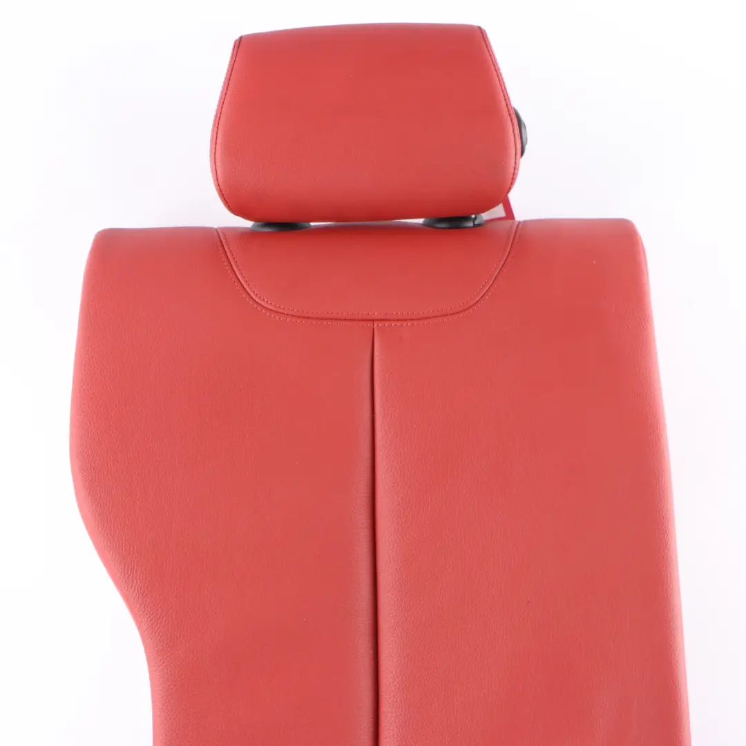 Sedile posteriore destro Schienale Coprisedile in pelle Rosso Corallo per BMW F22 con numero di parte 7348864 BMW F22 Sedile posteriore destro Schienale Coprisedile in pelle Rosso Corallo - SKU 7348864 - Numero di parte 7348864