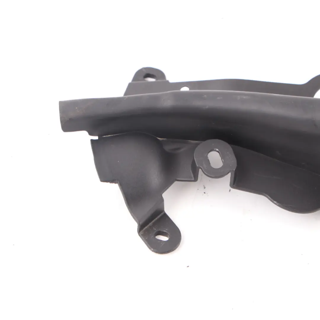 Guarnizione del cappuccio Motore in gomma anteriore sinistra per BMW G30 G31 con numero di parte 7349601 BMW G30 G31 Guarnizione del cappuccio Motore in gomma anteriore sinistra - SKU 7349601 - Numero di parte 7349601