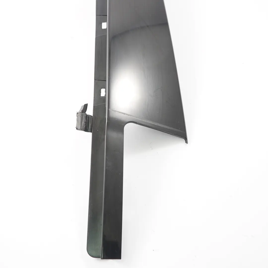 Copertura Colonna B Porta posteriore destra rivestimento per BMW X1 F48 con numero di parte 7349676 BMW X1 F48 Copertura Colonna B Porta posteriore destra rivestimento - SKU 7349676 - Numero di parte 7349676