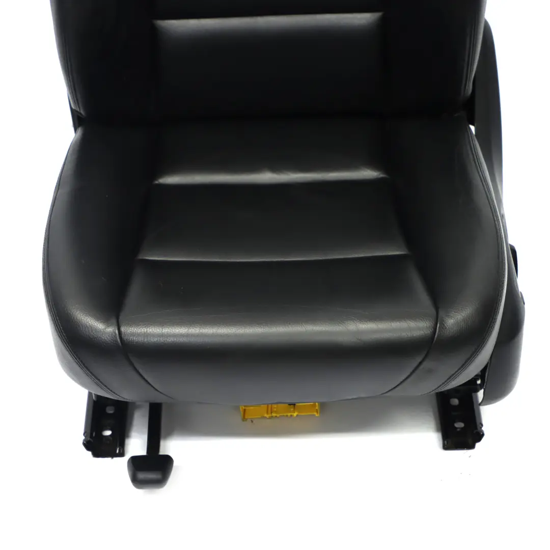 Front Seat BMW F10 F11 LCI Left N/S Heated Leather Dakota Black Interior to with Part number 7350137 Front Seat BMW F10 F11 LCI Left N/S Heated Leather Dakota Black Interior - SKU 7350137-3 - Part number 7350137