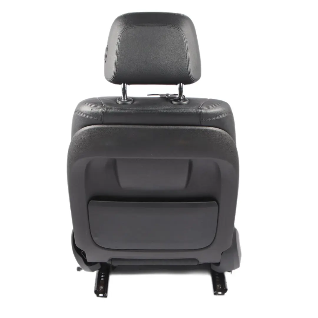 Fotel Prawy Przód Podgrzewany Skóra Dakota Czarna do BMW F10 F11 LCI o numerze 7350142 BMW F10 F11 LCI Fotel Prawy Przód Podgrzewany Skóra Dakota Czarna - SKU 7350142-1 - Numer Części 7350142