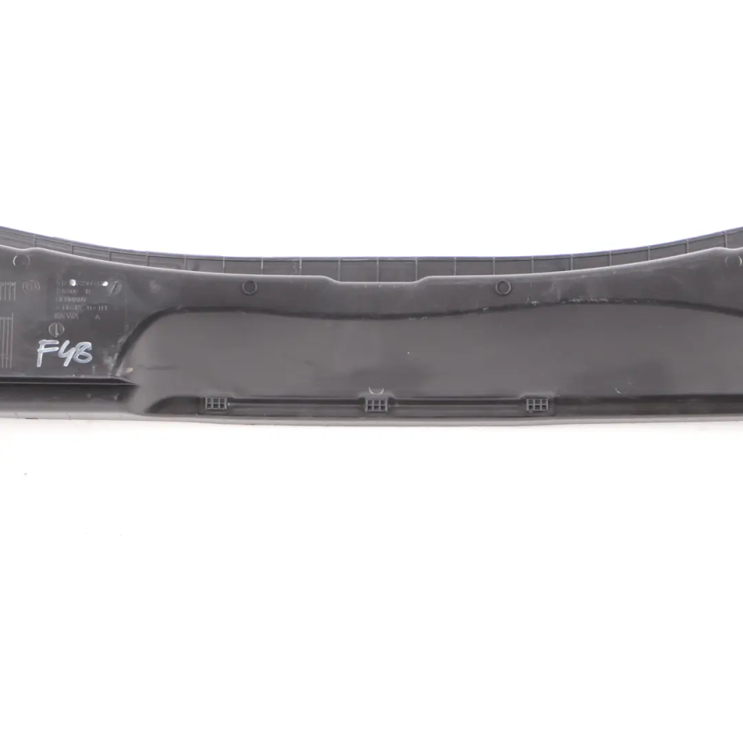 Panel Cubierta Delantera Parabrisas Rejilla para BMW X1 F48 con número de pieza 7350593 BMW X1 F48 Panel Cubierta Delantera Parabrisas Rejilla - SKU 7350593 - Número de pieza 7350593