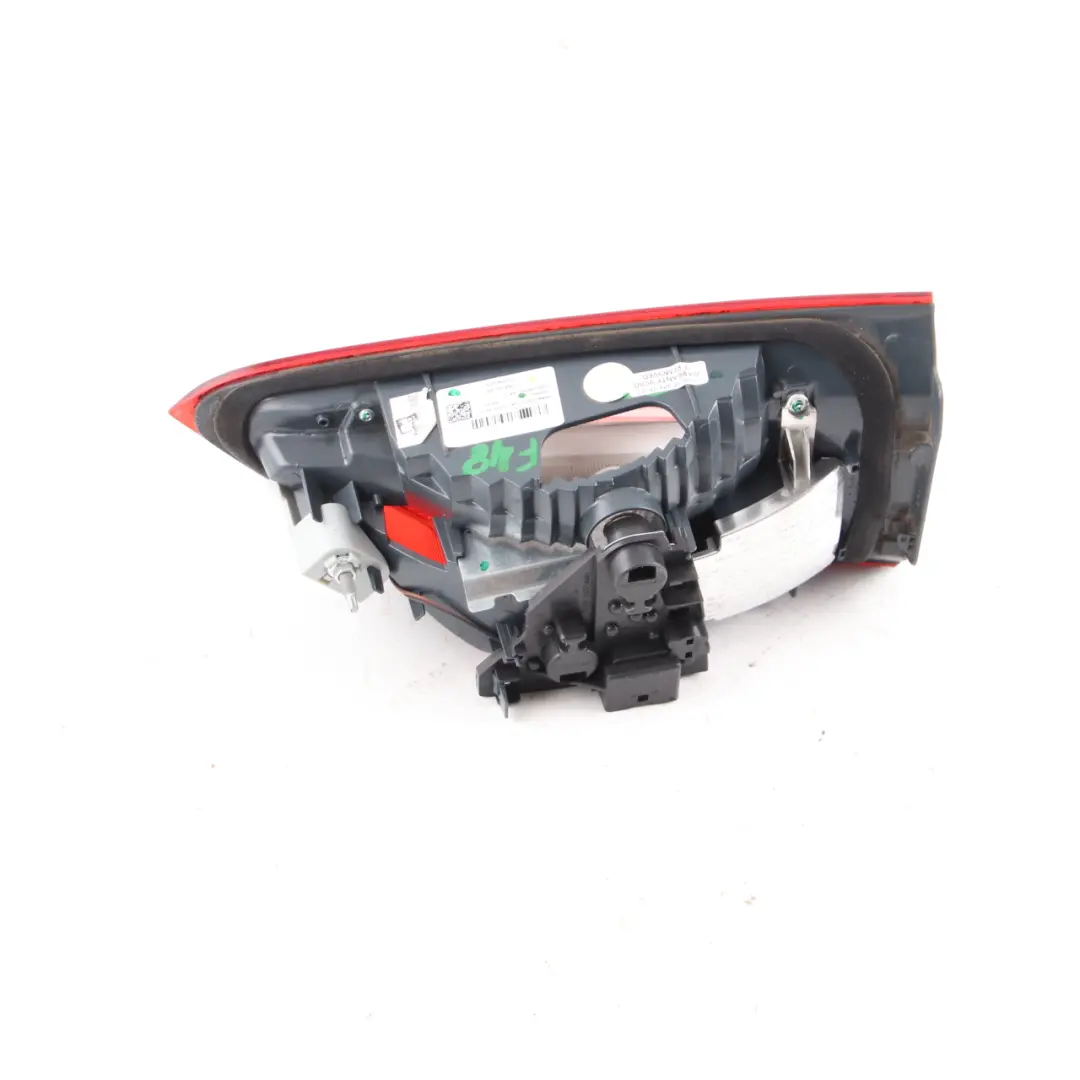 Fanale Posteriore Nel Portellone Baule Boot Tailgate Sinistro per BMW X1 F48 con numero di parte 7350697 BMW X1 F48 Fanale Posteriore Nel Portellone Baule Boot Tailgate Sinistro - SKU 7350697 - Numero di parte 7350697