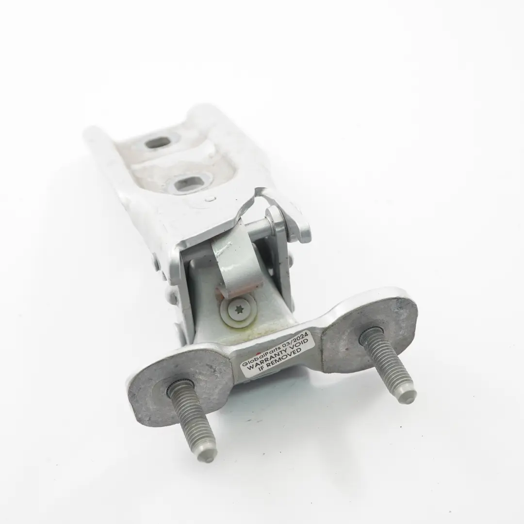 Cerniera coperchio baule posteriore sinistro Glacier Silver per BMW X1 F48 con numero di parte 7350831 BMW X1 F48 Cerniera coperchio baule posteriore sinistro Glacier Silver - SKU 7350827-GSB - Numero di parte 7350831