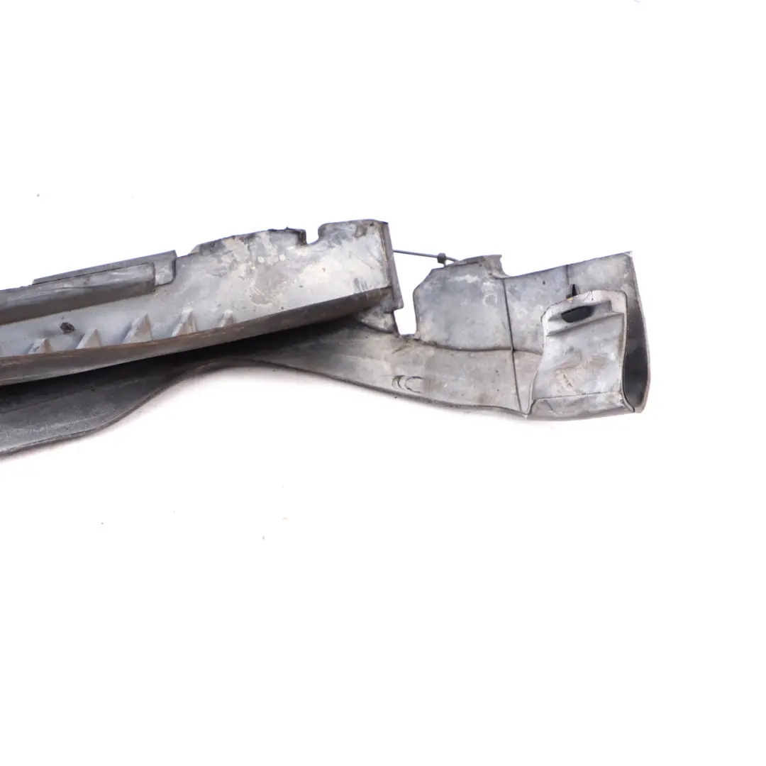 Fender Sealing Mini Cooper F54 Clubman Front Right O/S Fender Gasket to with Part number 7351354 Fender Sealing Mini Cooper F54 Clubman Front Right O/S Fender Gasket - SKU 7351354 - Part number 7351354