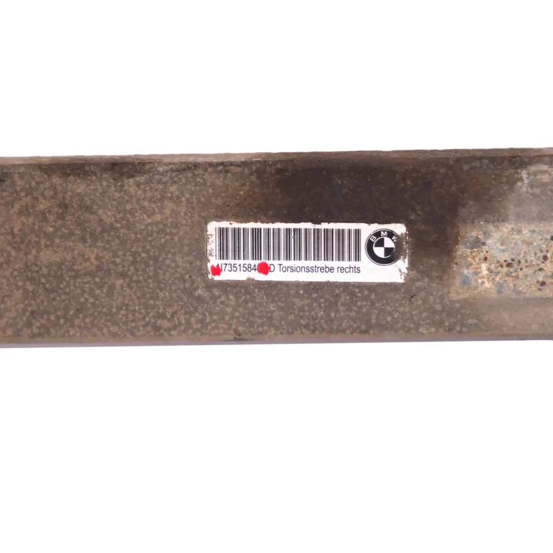 Eje trasero derecho Tirar la barra de torsión Strut Bar para BMW F31 F34 F36 con número de pieza 7351584 BMW F31 F34 F36 Eje trasero derecho Tirar la barra de torsión Strut Bar - SKU 7351584 - Número de pieza 7351584