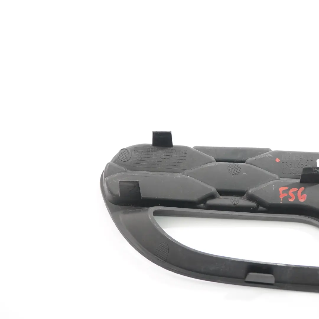 Rejilla parachoques trasero Mini JCW F56 Aerokit Rejilla Trim Izquierda para con número de pieza 7351659 Rejilla parachoques trasero Mini JCW F56 Aerokit Rejilla Trim Izquierda - SKU 7351659 - Número de pieza 7351659