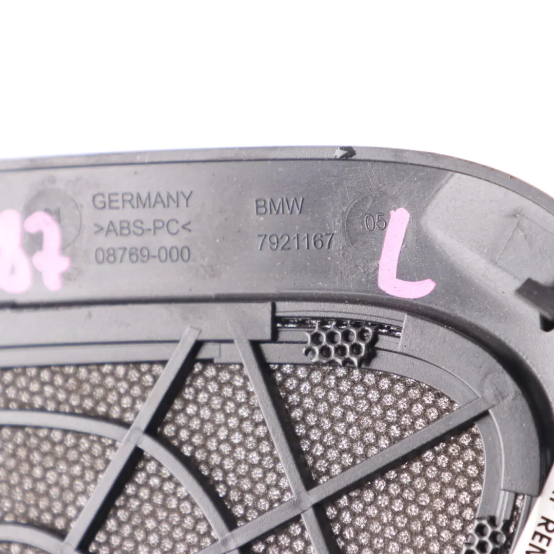 Osłona Głośnika Półki Tył Harman Kardon Lewa Czarna 7921167 do BMW F87 M2 o numerze 7351693 BMW F87 M2 Osłona Głośnika Półki Tył Harman Kardon Lewa Czarna 7921167 - SKU 7351693 - Numer Części 7351693