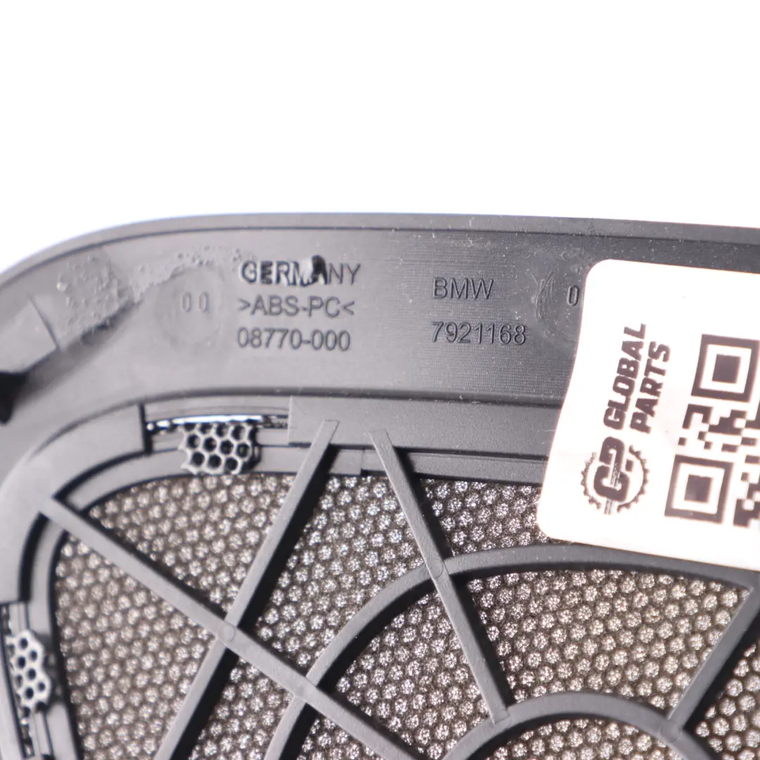Osłona Głośnika Półki Tył Harman Kardon Prawa Czarna 7921168 do BMW F87 M2 o numerze 7351694 BMW F87 M2 Osłona Głośnika Półki Tył Harman Kardon Prawa Czarna 7921168 - SKU 7351694 - Numer Części 7351694