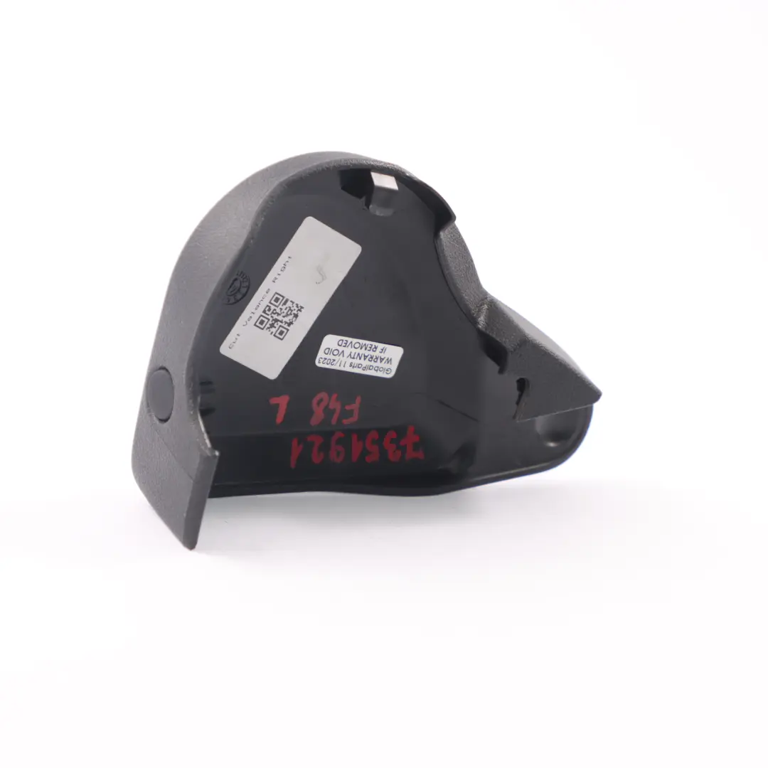 Garniture intérieure du panneau avant gauche des sièges, noir pour BMW F48 à propos du numéro de pièce 7351921 BMW F48 Garniture intérieure du panneau avant gauche des sièges, noir - SKU 7351921 - Numéro de pièce 7351921