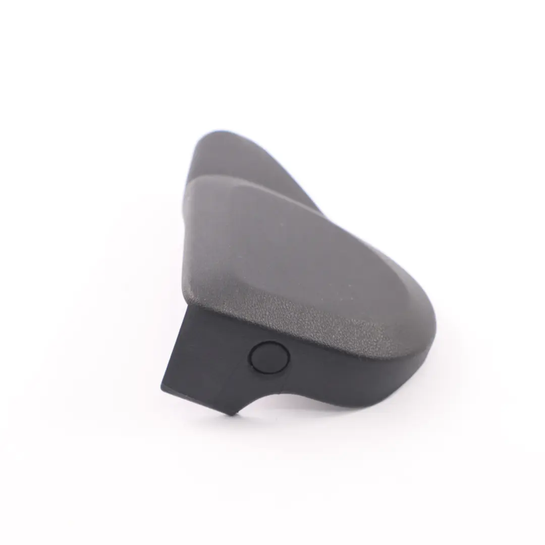 Funda Interior Asiento Delantero Izquierdo Panel Interior Negro para BMW F48 con número de pieza 7351921 BMW F48 Funda Interior Asiento Delantero Izquierdo Panel Interior Negro - SKU 7351921 - Número de pieza 7351921