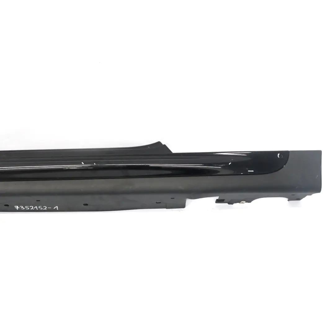 Mini F56 Faldón Lateral Izquierdo JCW Tapa Lateral Panel Balancín Negro - SKU 7352151-1 - Número de pieza 7352151