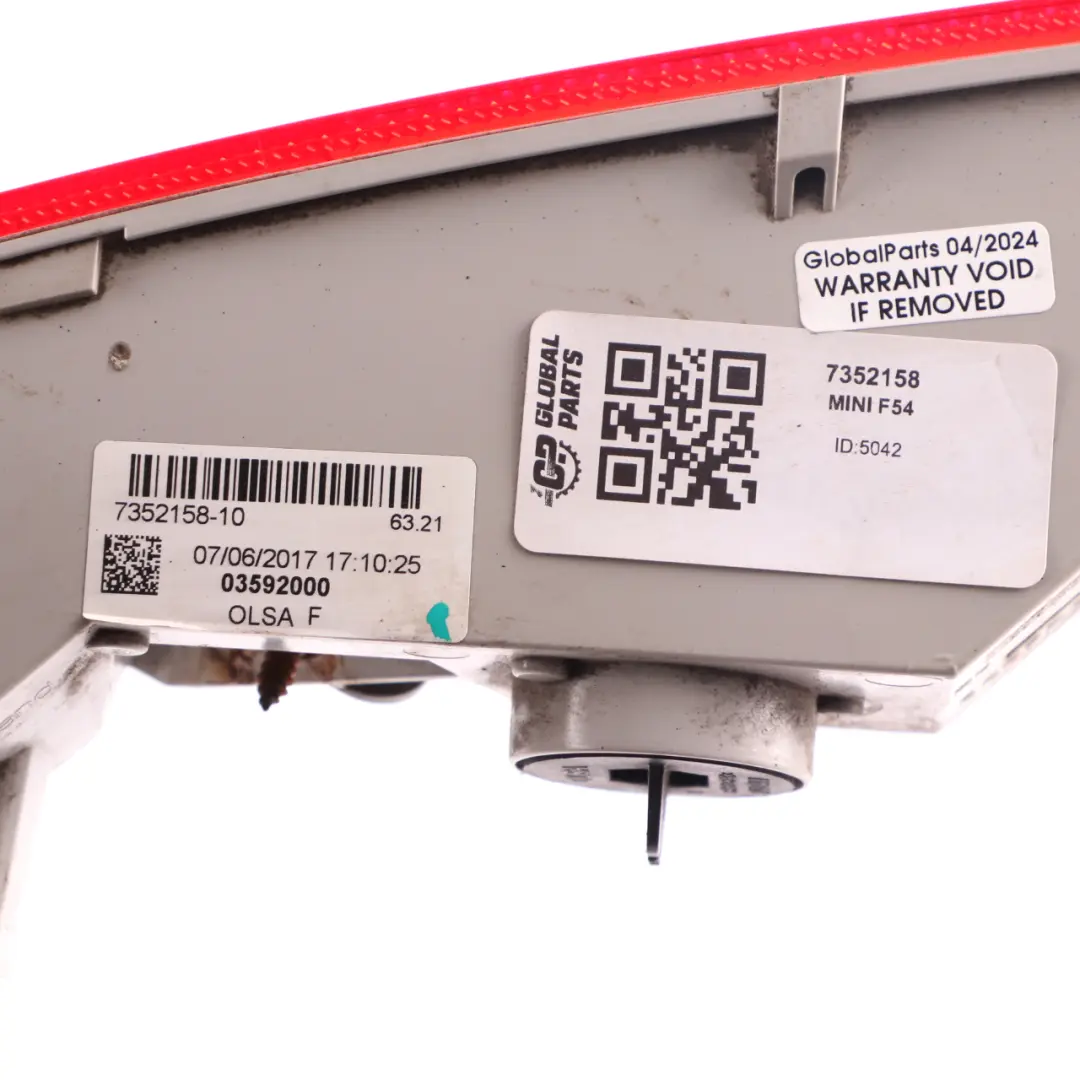 Luz trasera derecha parachoques para Mini Clubman F54 con número de pieza 7352158 Mini Clubman F54 Luz trasera derecha parachoques - SKU 7352158 - Número de pieza 7352158