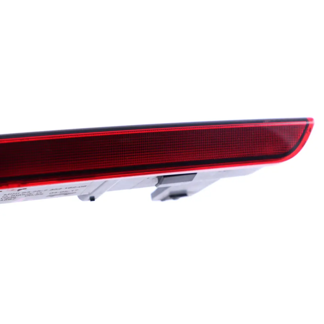 Tercera luz de freno Luz central Spoiler superior para Mini F54 Clubman con número de pieza 7352162 Mini F54 Clubman Tercera luz de freno Luz central Spoiler superior - SKU 7352162 - Número de pieza 7352162