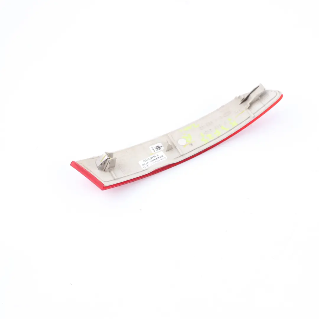 Lampada Riflettore posteriore destro Paraurti Riflesso Rosso per BMW X3 F25 con numero di parte 7352210 BMW X3 F25 Lampada Riflettore posteriore destro Paraurti Riflesso Rosso - SKU 7352210 - Numero di parte 7352210