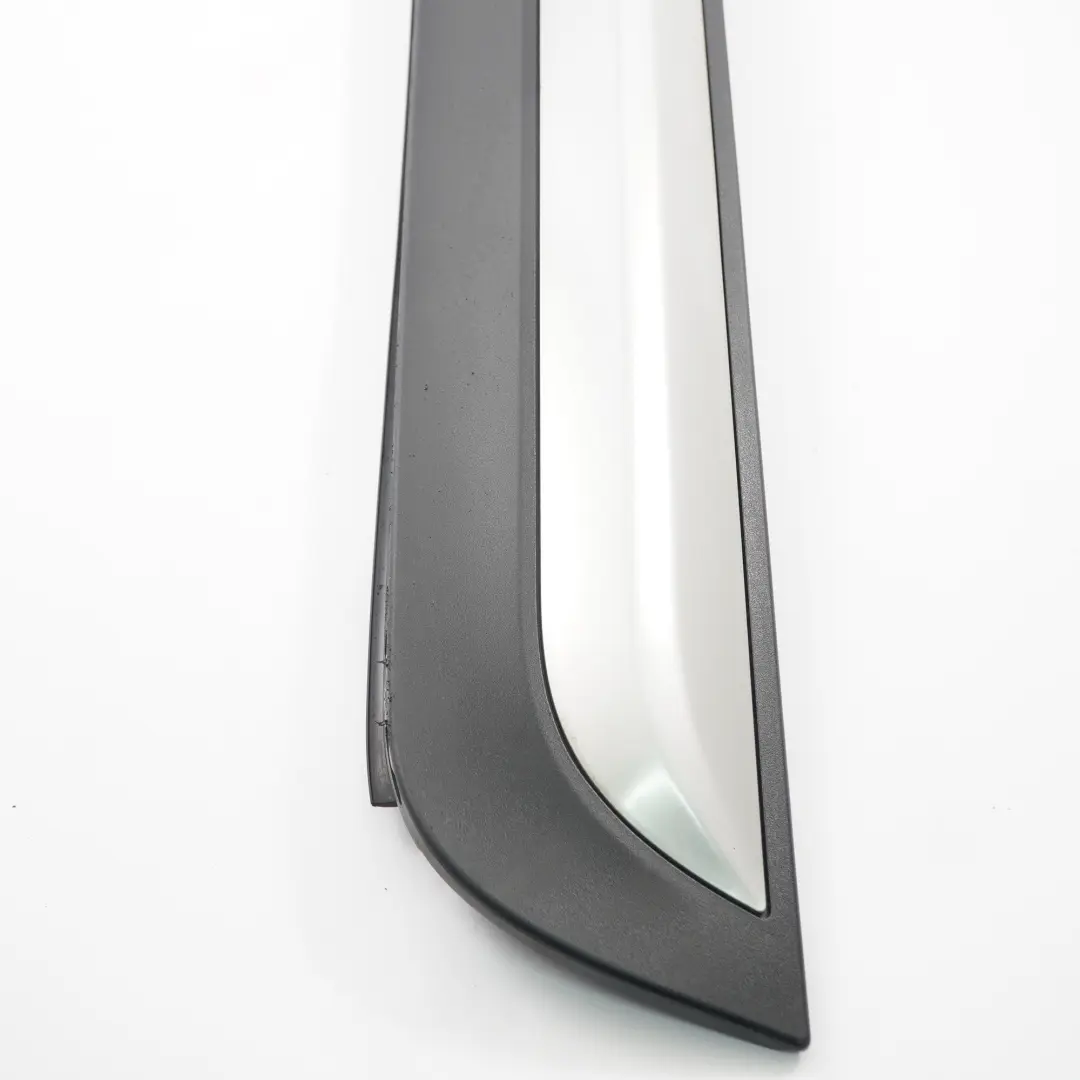 Moulure Porte Arrière Gauche X Line Couvercle bas caisse pour BMW X3 F25 à propos du numéro de pièce 7352557 BMW X3 F25 Moulure Porte Arrière Gauche X Line Couvercle bas caisse - SKU 7352557 - Numéro de pièce 7352557