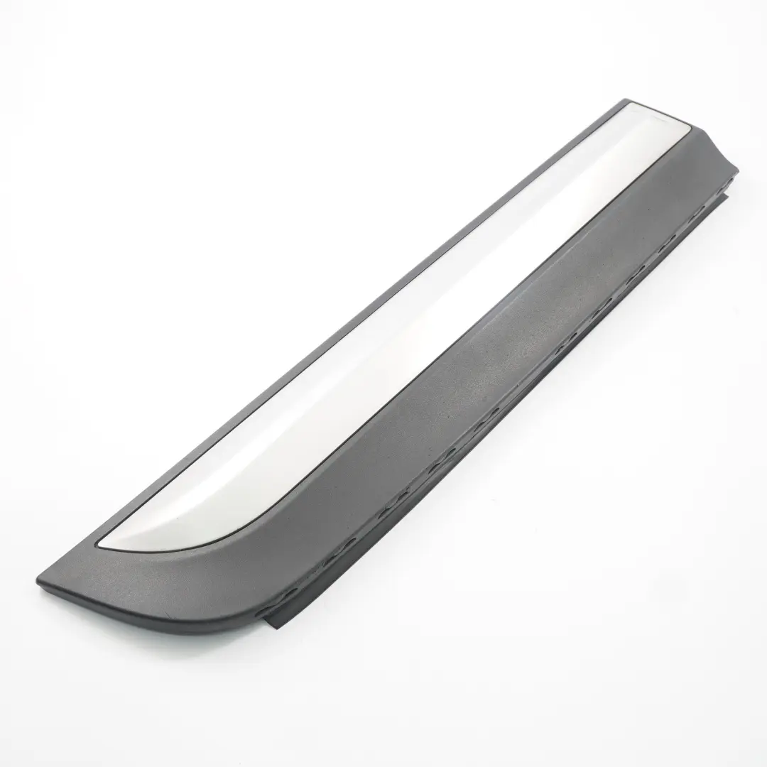 Moldura Puerta Trasera Derecha X Line Tapa del panel para BMW X3 F25 con número de pieza 7352558 BMW X3 F25 Moldura Puerta Trasera Derecha X Line Tapa del panel - SKU 7352558 - Número de pieza 7352558