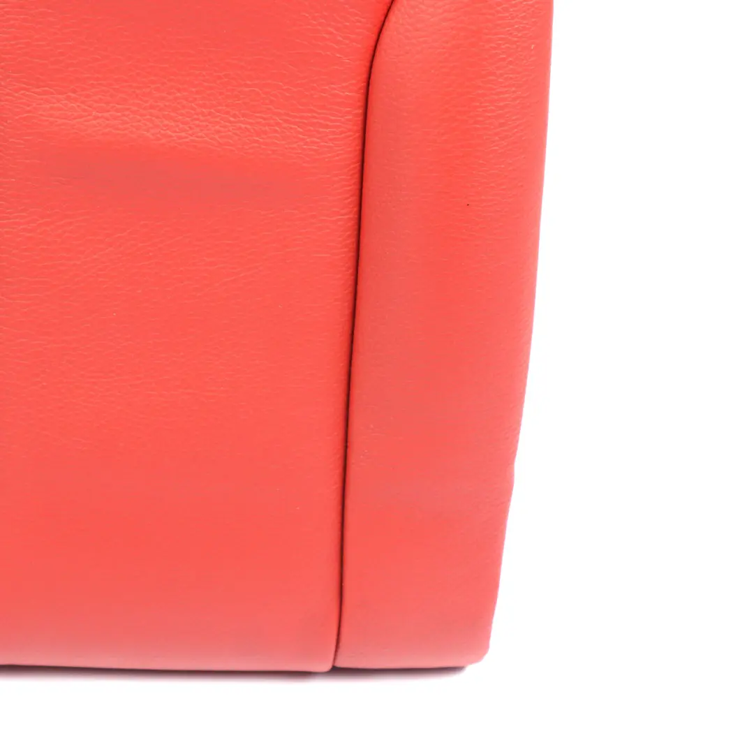 Respaldo Asiento Trasero Derecho Funda Respaldo Cuero Dakota Coral Rojo para BMW F32 con número de pieza 7352620 BMW F32 Respaldo Asiento Trasero Derecho Funda Respaldo Cuero Dakota Coral Rojo - SKU 7352620 - Número de pieza 7352620