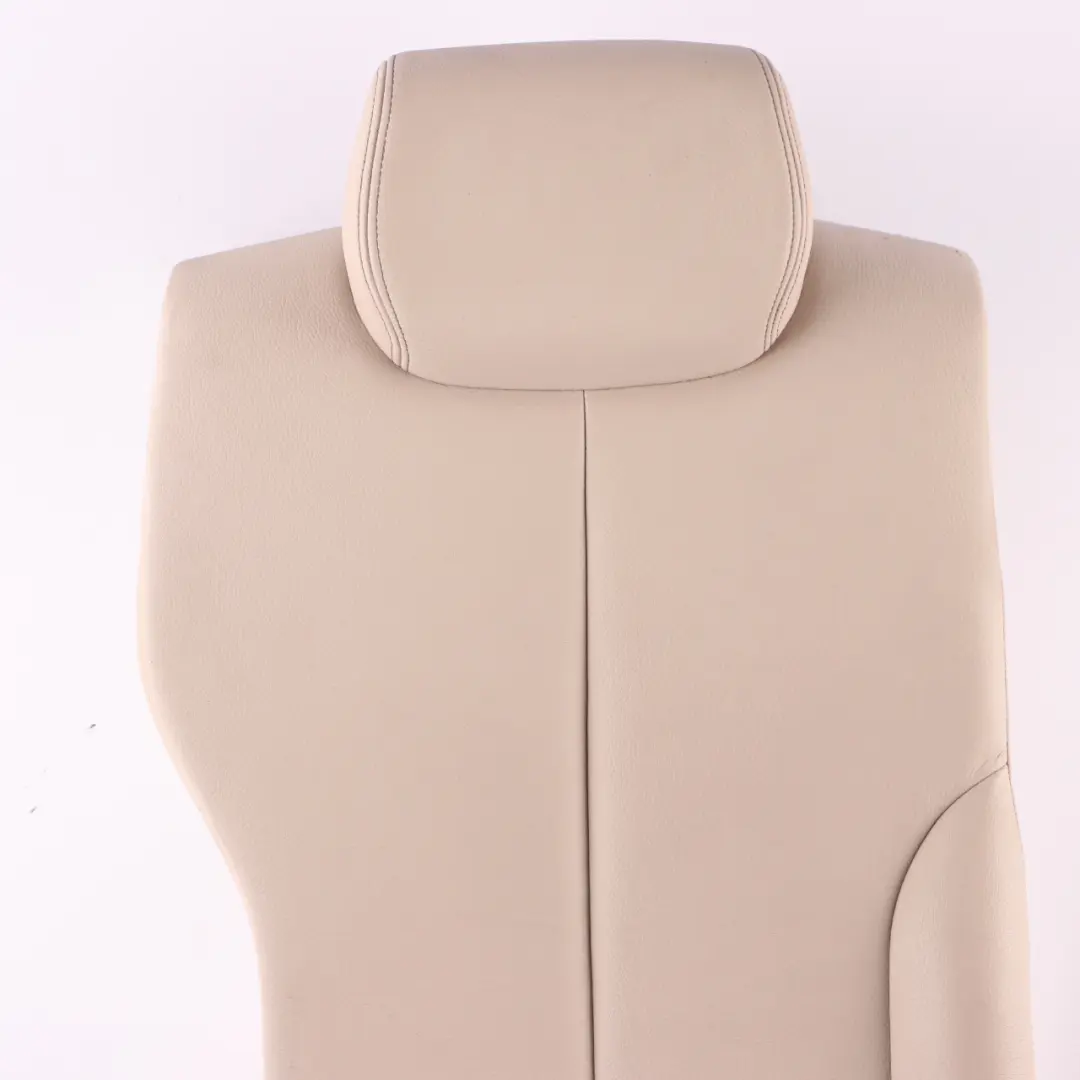 Housse Dossier Banquette Arrière Droite Cuir Dakota Oyster pour BMW F32 à propos du numéro de pièce 7352622 BMW F32 Housse Dossier Banquette Arrière Droite Cuir Dakota Oyster - SKU 7352622 - Numéro de pièce 7352622