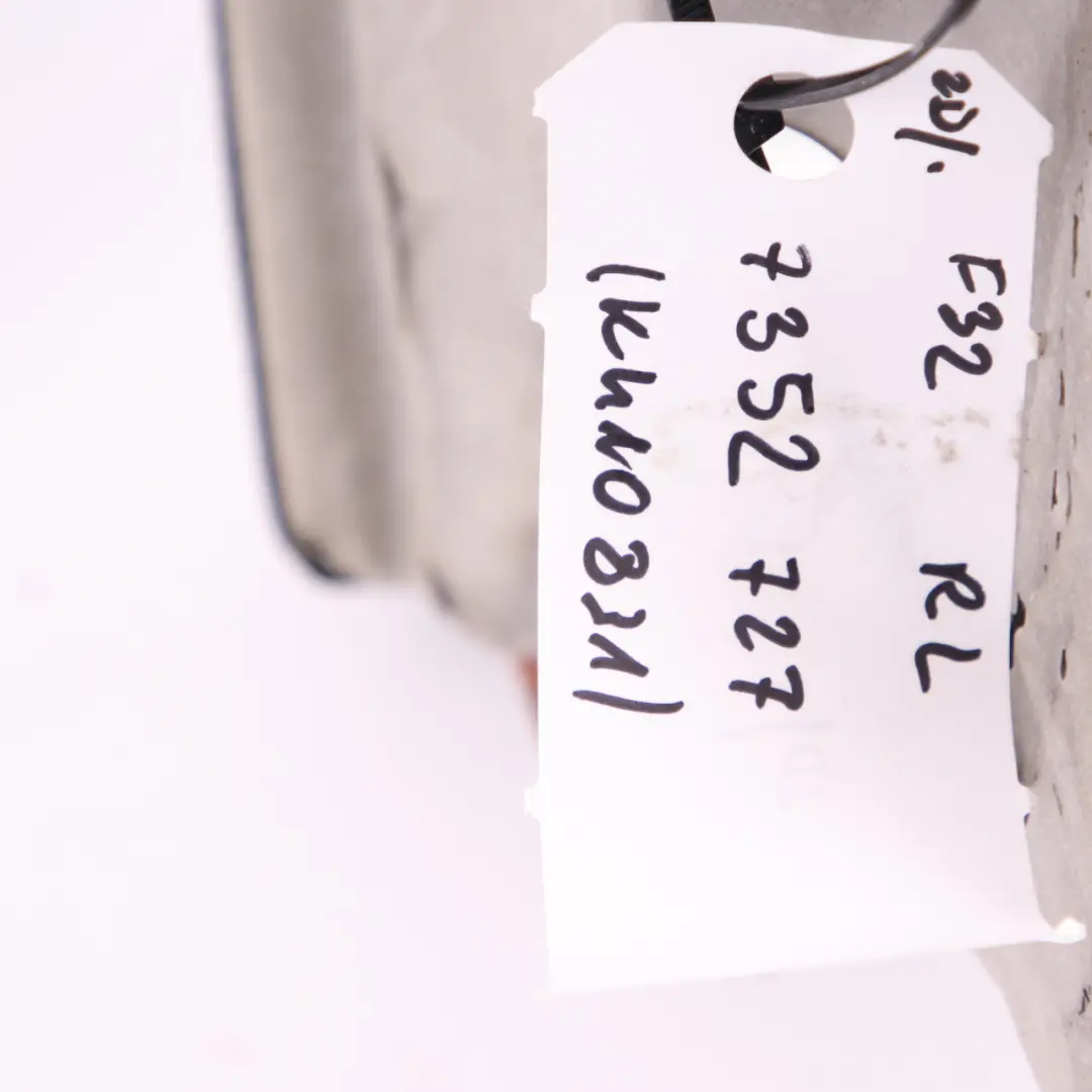 BMW F32 Finition des sièges arrière Cache latéral gauche Cuir noir - SKU 7352727 - Numéro de pièce 7352727