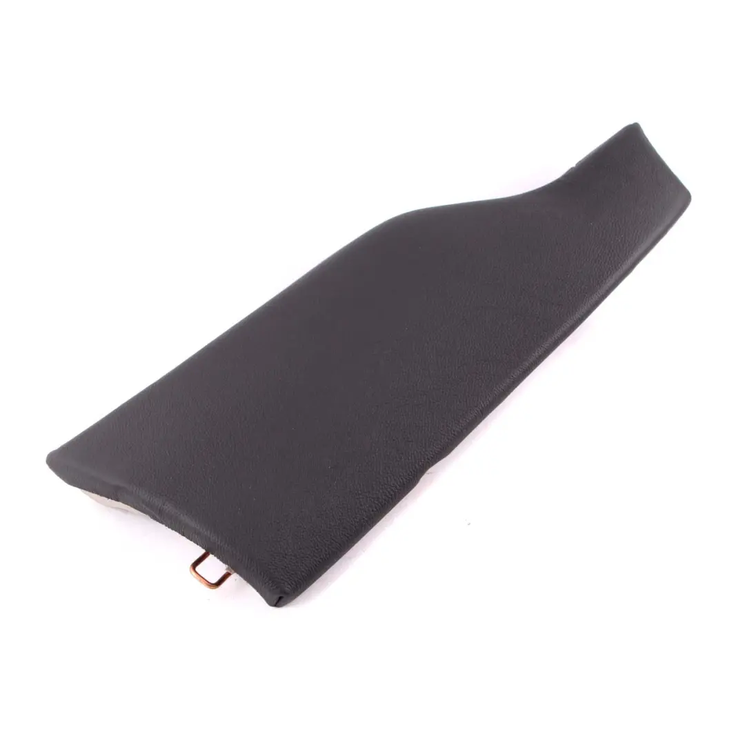 Finitura sedile posteriore sinistro laterale Copertura pelle nera per BMW F32 con numero di parte 7352727 BMW F32 Finitura sedile posteriore sinistro laterale Copertura pelle nera - SKU 7352727 - Numero di parte 7352727