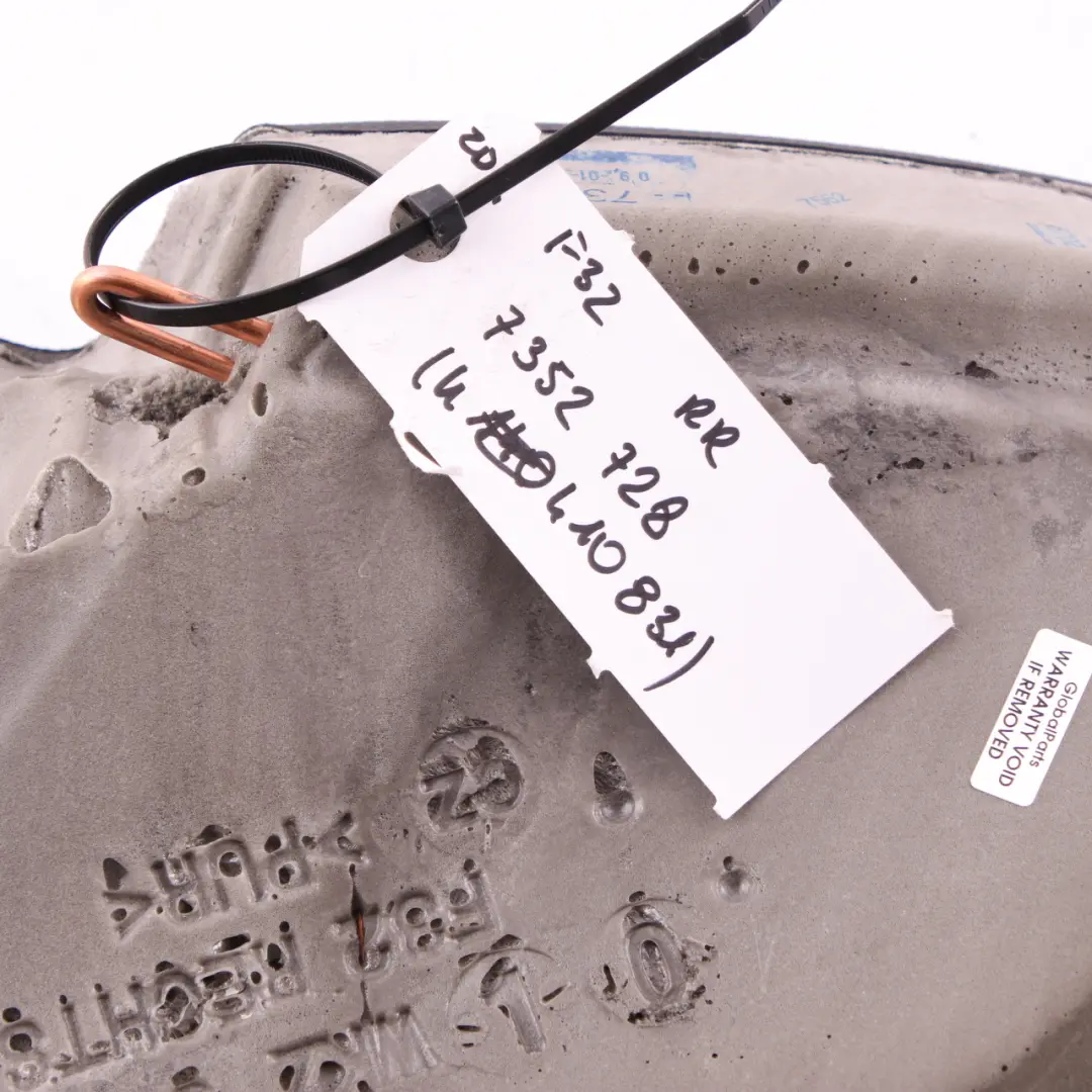 Osłona Boczna Kanapy Prawa Prawy Bok Czarna Skóra do BMW F32 o numerze 7352728 BMW F32 Osłona Boczna Kanapy Prawa Prawy Bok Czarna Skóra - SKU 7352728 - Numer Części 7352728