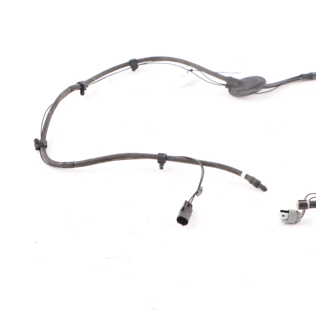 Washer Line Mini Clubman F54 Windscreen Washer Nozzle Hose Wiring to with Part number 7354287 Washer Line Mini Clubman F54 Windscreen Washer Nozzle Hose Wiring - SKU 7354287 - Part number 7354287