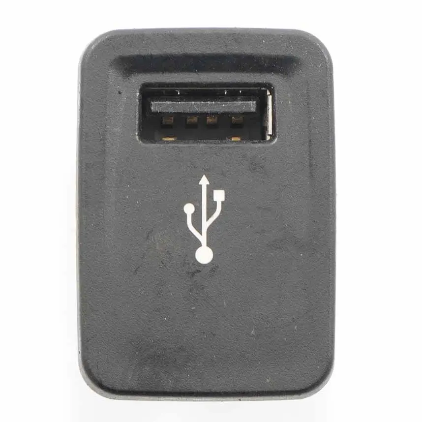 Toma USB Citroen Jumper Peugeot Boxer Fiat Ducato Puerto Conector para con número de pieza 735545987 Toma USB Citroen Jumper Peugeot Boxer Fiat Ducato Puerto Conector - SKU 735545987 - Número de pieza 735545987