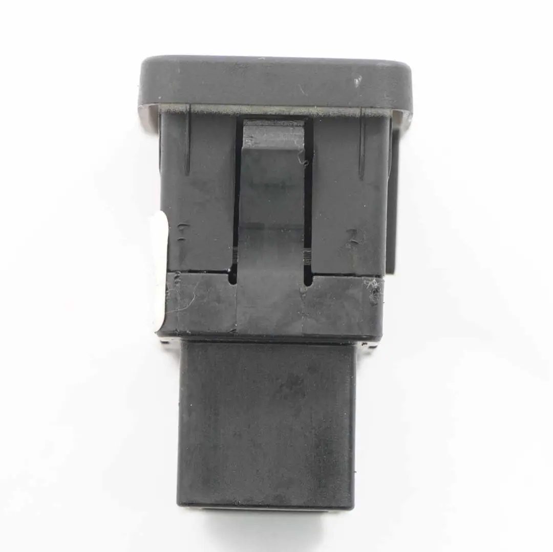  USB Socket Citroen Relay Peugeot Boxer Fiat Ducato Port Connector Plug - SKU 735545987 - Part number 735545987
