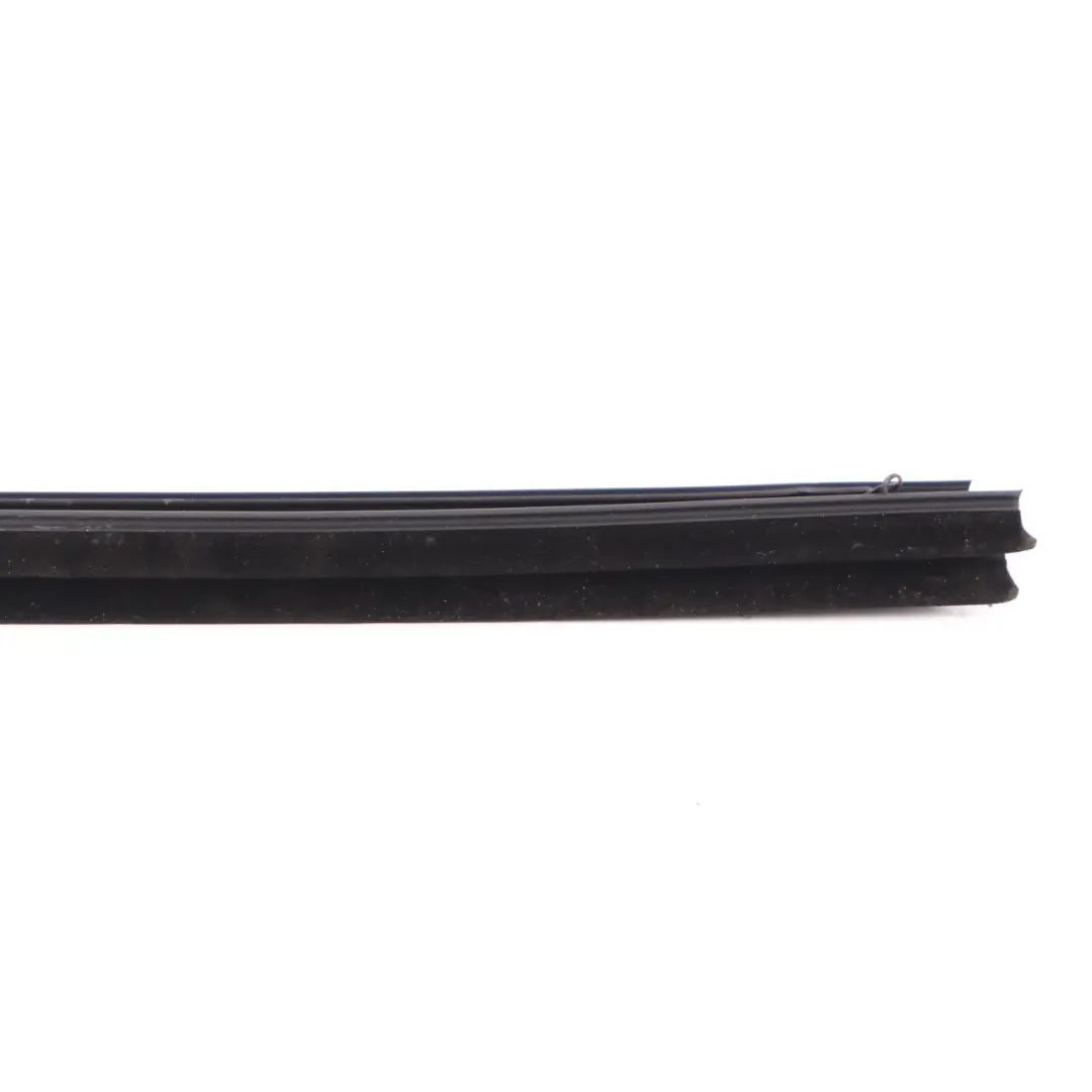 Fensterdichtung Tür Hinten Links Dichtleiste für BMW G11 mit Teilenummer 7355523 BMW G11 Fensterdichtung Tür Hinten Links Dichtleiste - SKU 7355523 - Teilenummer 7355523