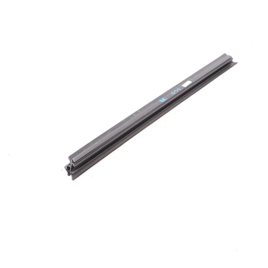 Inner Channel Seal Door Window Cavity Strip Rear Right O/S to BMW G11 G12 with Part number 7355524 BMW G11 G12 Inner Channel Seal Door Window Cavity Strip Rear Right O/S - SKU 7355524 - Part number 7355524