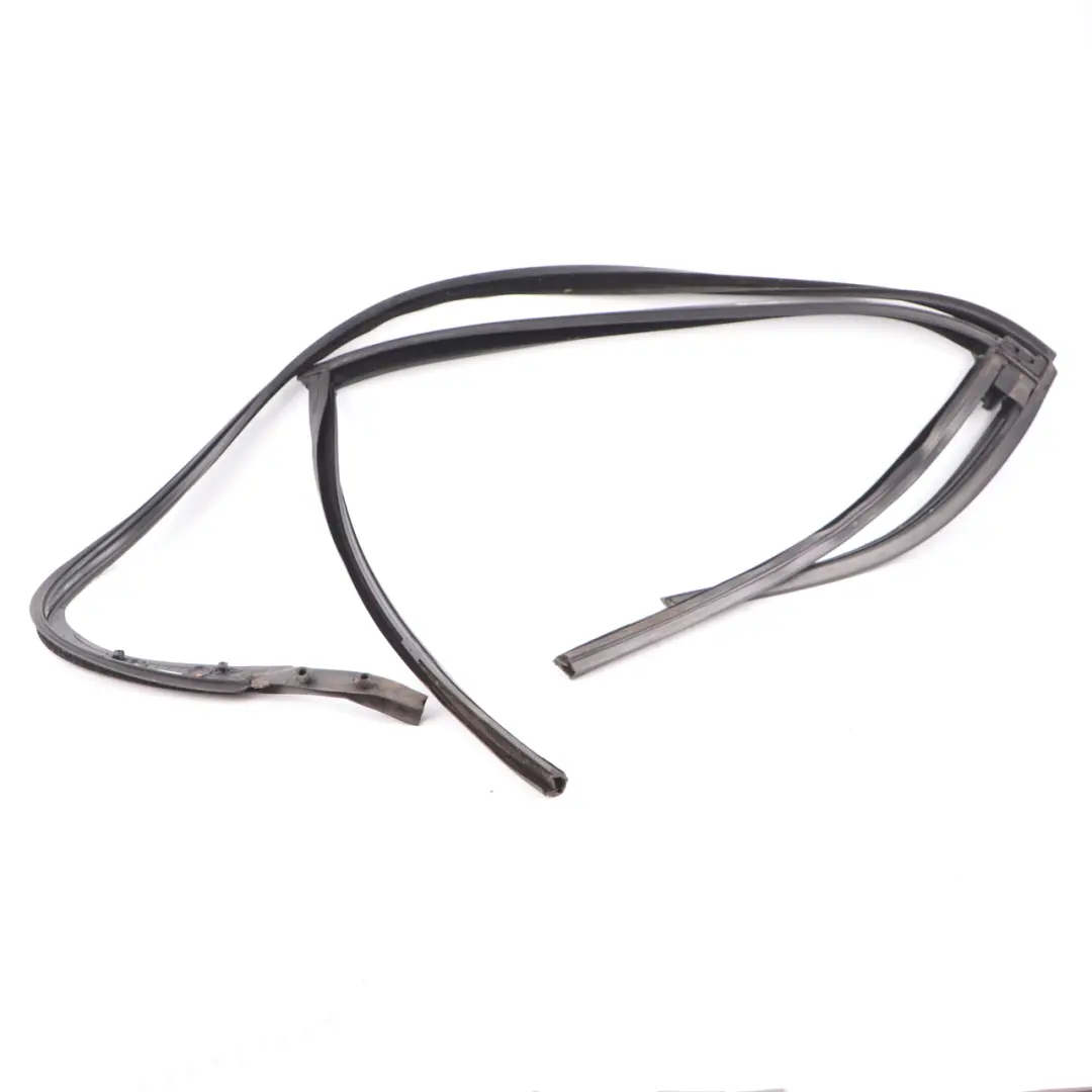 Door Seal Gasket Window Guide Rear Right O/S to BMW G11 with Part number 7355530 BMW G11 Door Seal Gasket Window Guide Rear Right O/S - SKU 7355530 - Part number 7355530