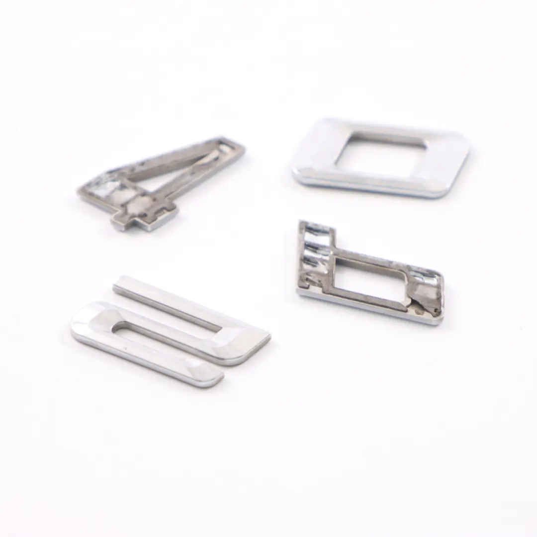 Emblème du couvercle de coffre arrière 420d pour BMW F32 F36 à propos du numéro de pièce 7356330 BMW F32 F36 Emblème du couvercle de coffre arrière 420d - SKU 7356330-1 - Numéro de pièce 7356330