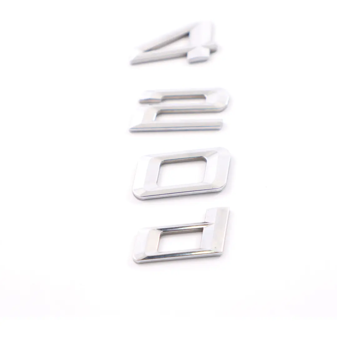 Emblema Lettering posteriore aderente 420d per BMW F32 F36 con numero di parte 7356330 BMW F32 F36 Emblema Lettering posteriore aderente 420d - SKU 7356330-1 - Numero di parte 7356330
